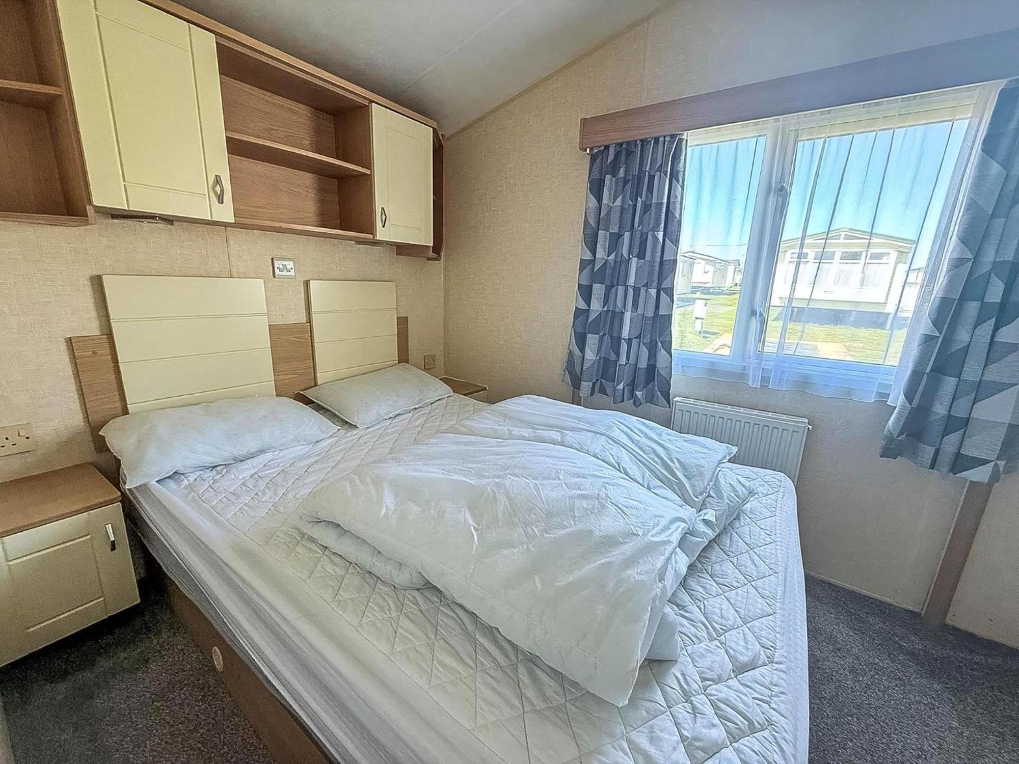 Lovely 8 Berth Caravan Nearby Scratby Beach In Norfolk Ref 50021F Great Yarmouth Exterior foto